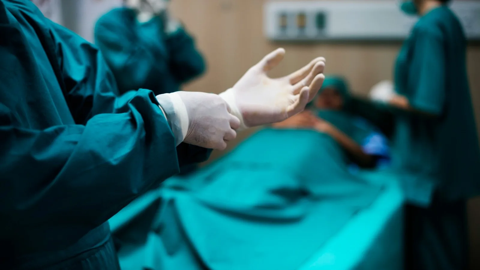 Coloproctólogo vs Endoscopista en CDMX: ¿Qué especialista elegir?